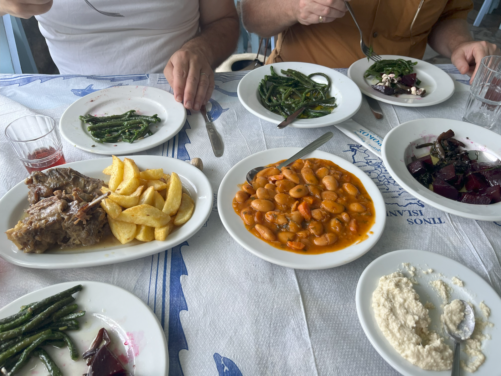 Salates: The Greek Way of Eating Vegetables Every Day photo 5