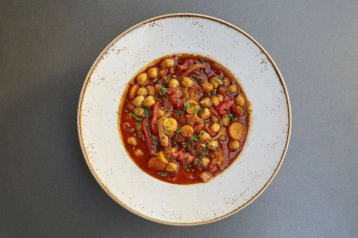 Chickpeas with Sweet Peppers and Eggplant