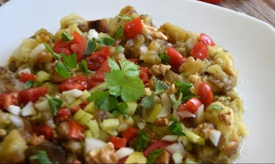 Melitzanosalata (Chunky Eggplant Salad)
